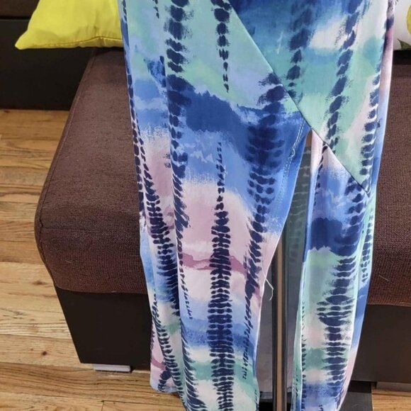 Derek Heart Dress - Picture 7 of 12